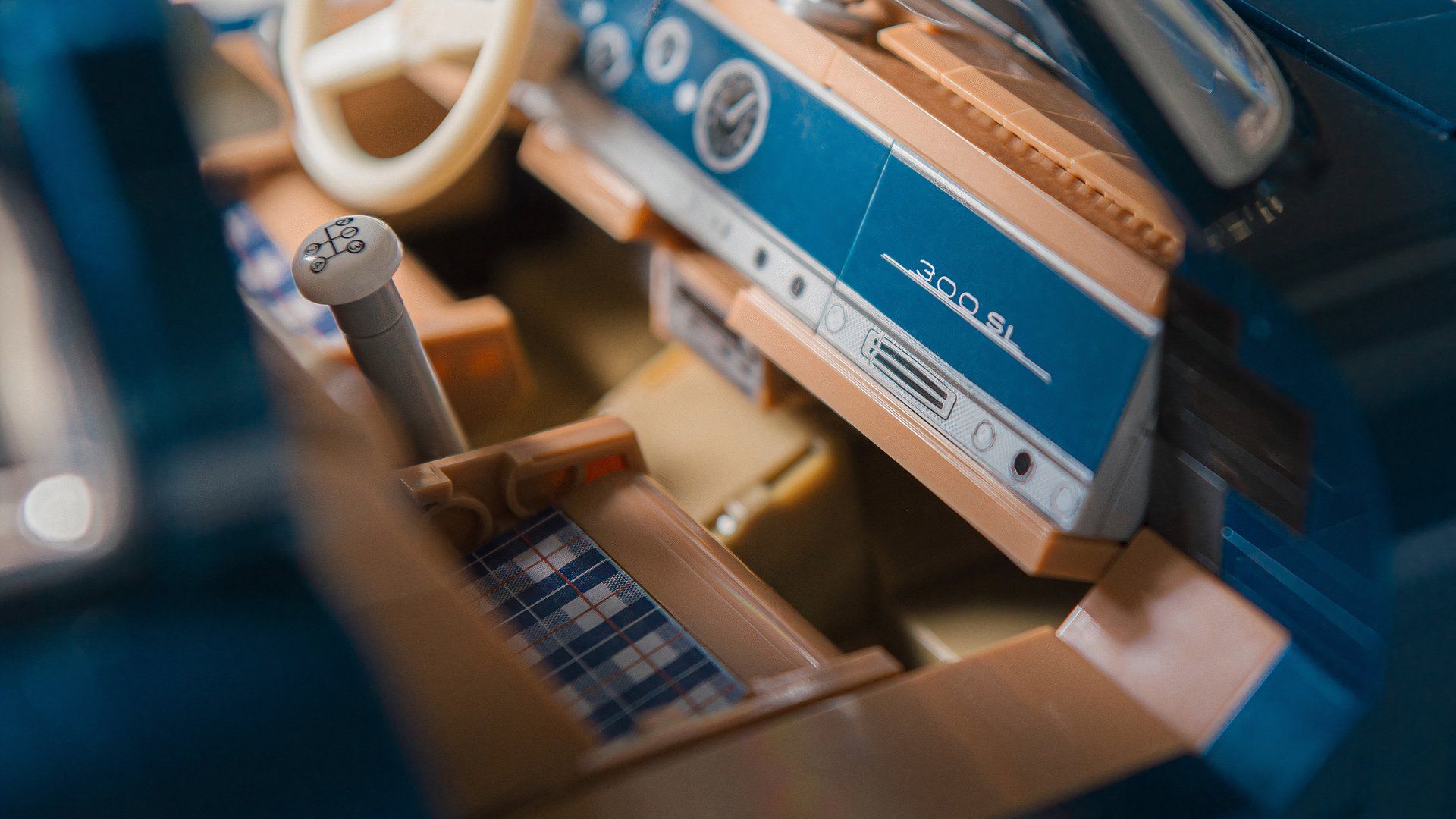 Build A Mercedes 300SL Gullwing With Mattel Brick Shop Hot Wheels