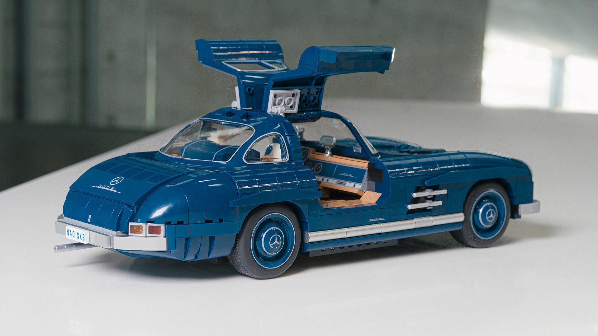 Build A Mercedes 300SL Gullwing With Mattel Brick Shop Hot Wheels