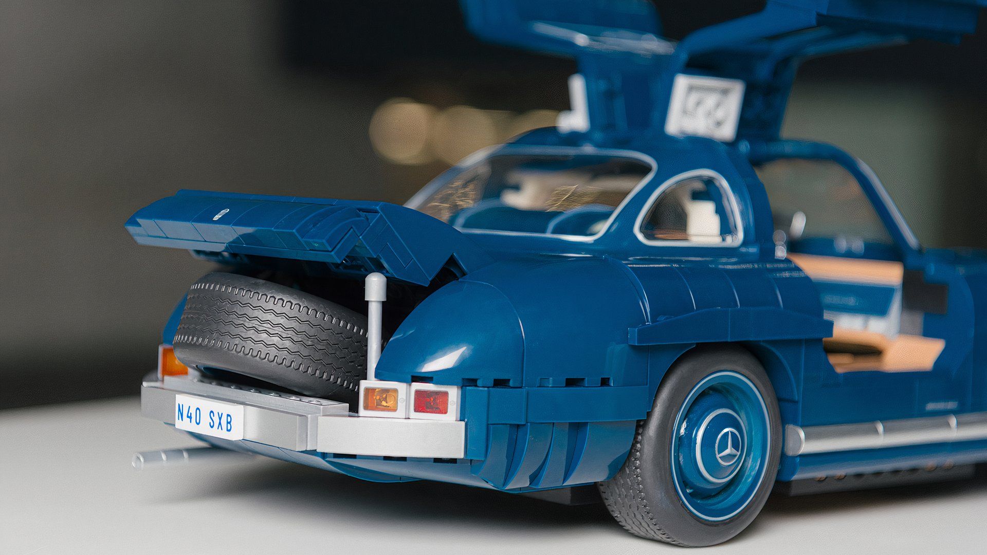 Build A Mercedes 300SL Gullwing With Mattel Brick Shop Hot Wheels