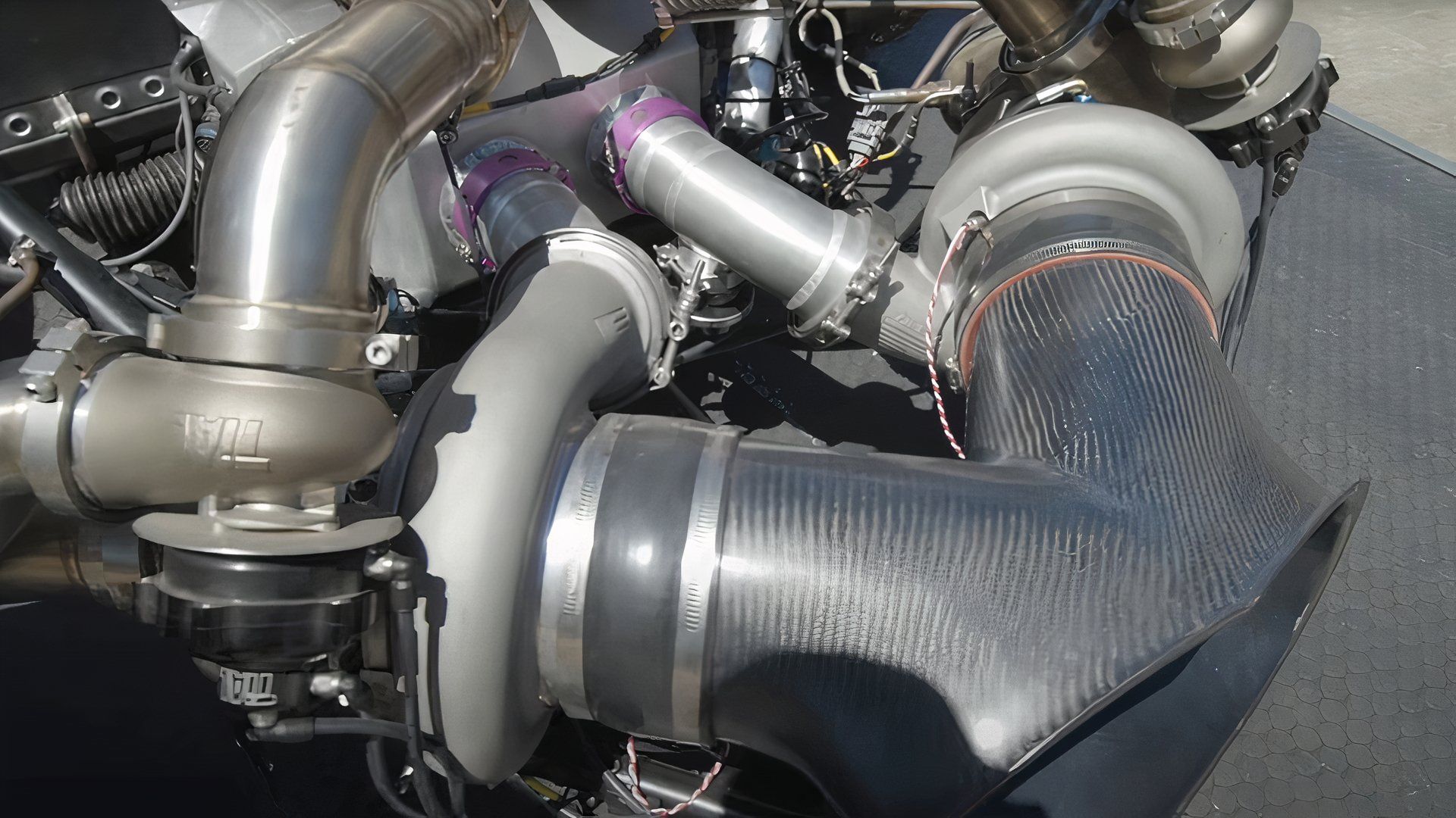 Compound Turbo Nissan SR20 Engine Makes 2000 Horsepower