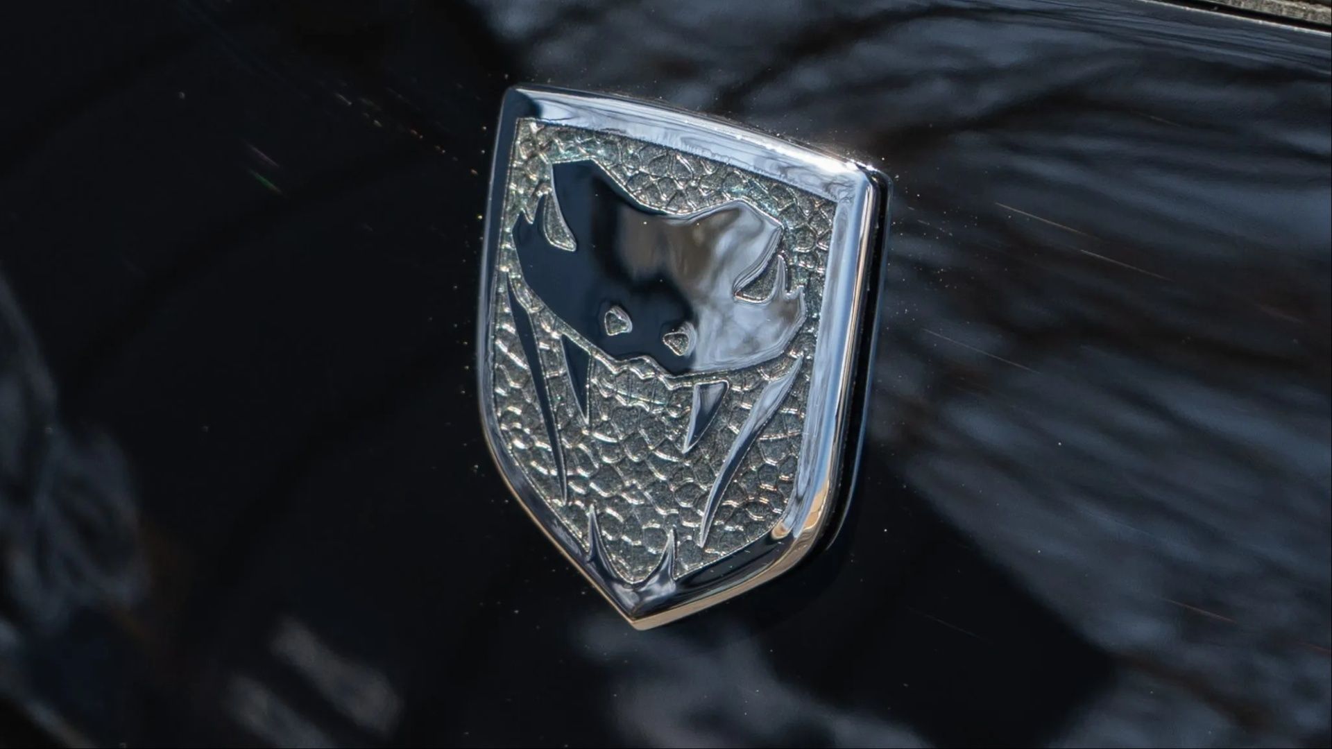 1 Of 31 Rare Dodge Viper Special Editions With Low Miles Hits The Market, image size:1500x844