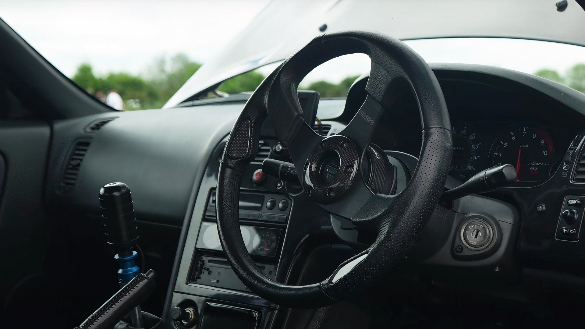 Nissan Skyline GT-R Boasts 1,200-HP RB32 And Sequential Gearbox