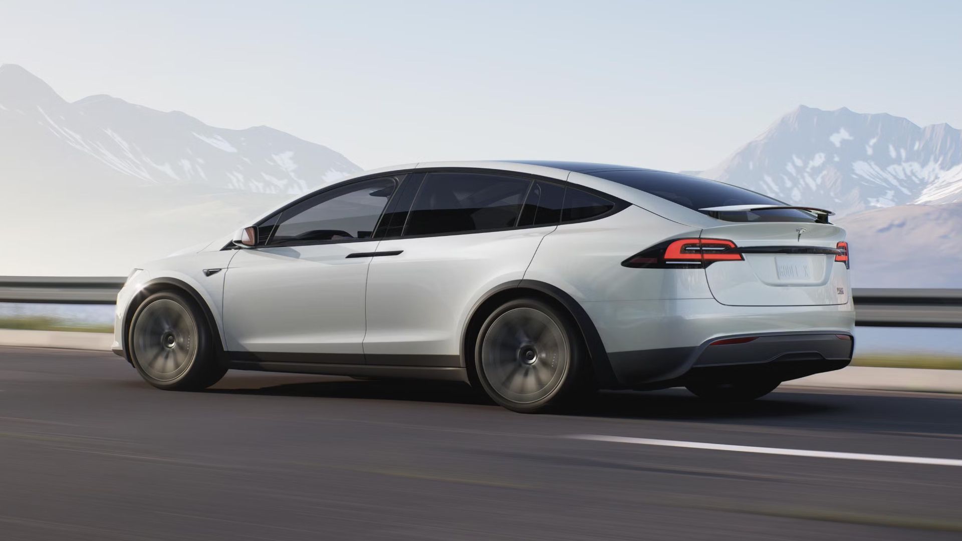 This Is The Fastest 3 Row SUV Ever Made