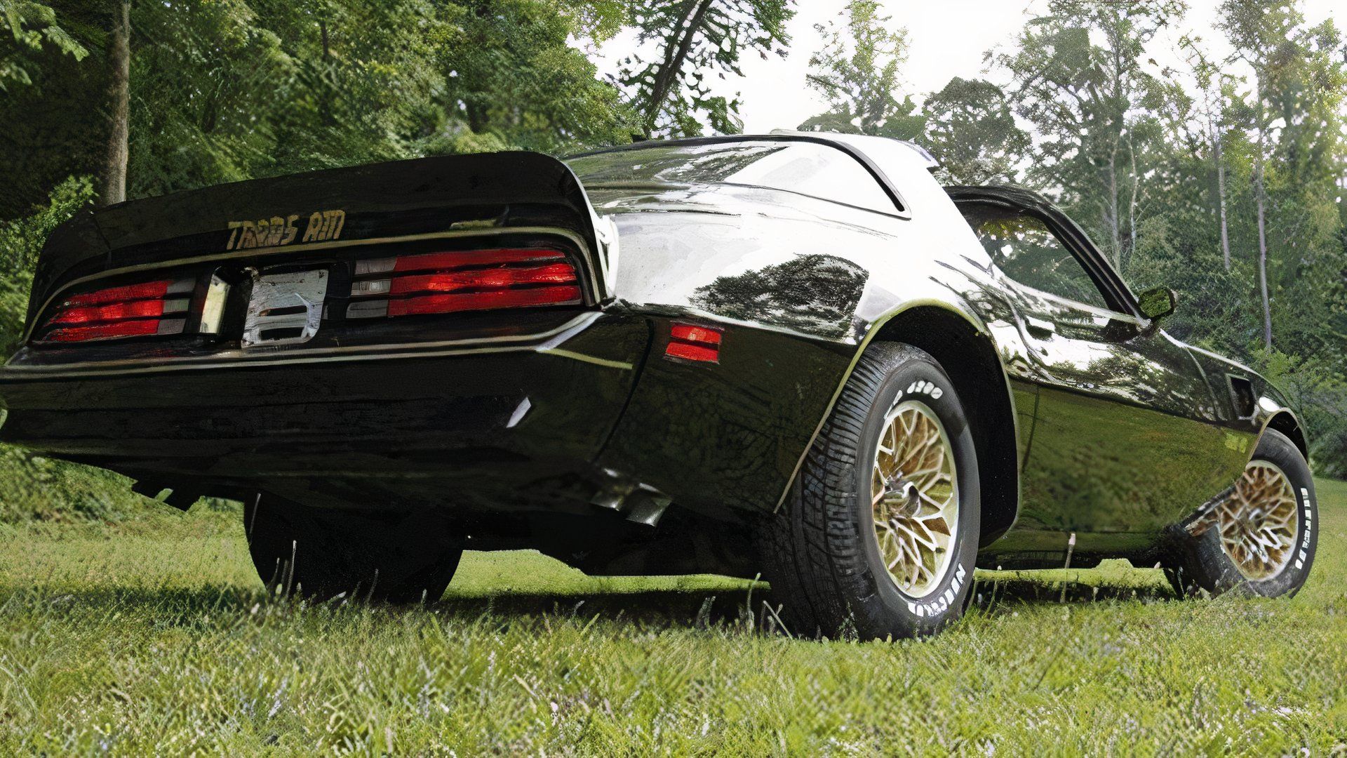This Pontiac Firebird Screamed Across America In A Cloud Of Dust