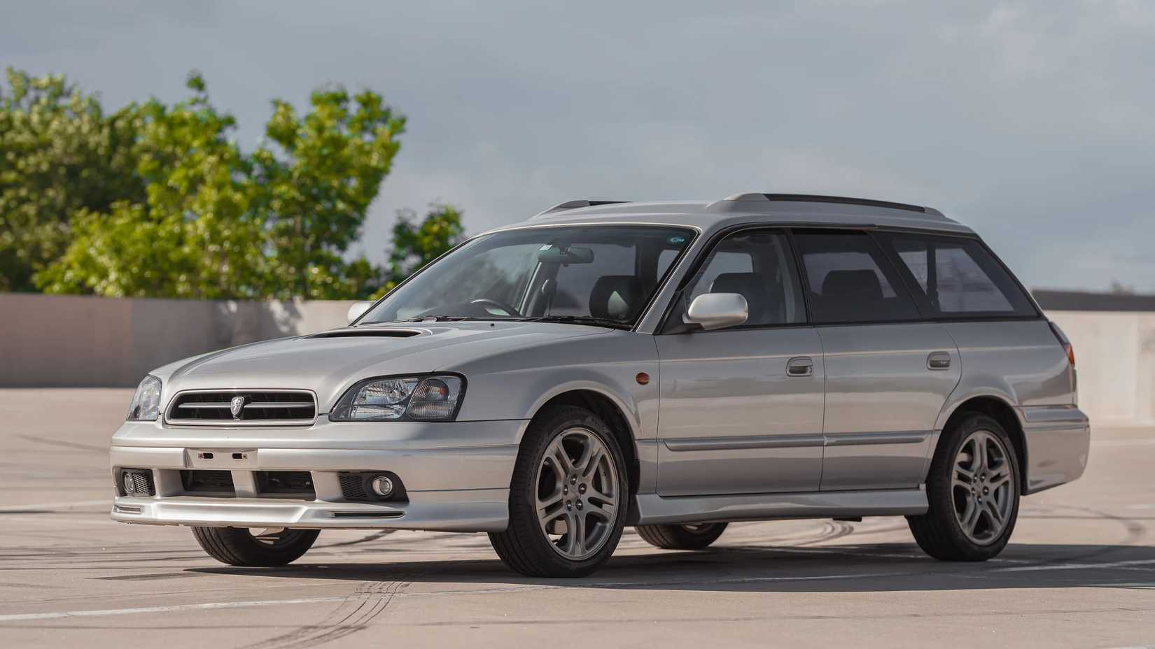 A 2001 Subaru Legacy May Be The Brand's Highest-Mileage Model Ever