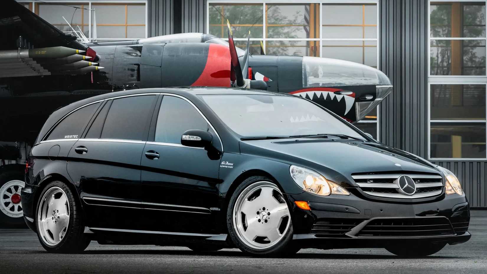 Mercedes Built The Craziest 500-HP Sleeper Minivan