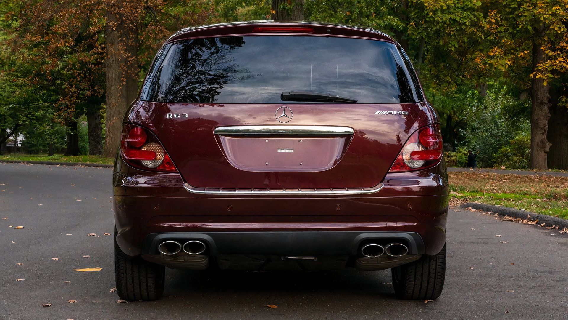 Mercedes Built The Craziest 500-HP Sleeper Minivan