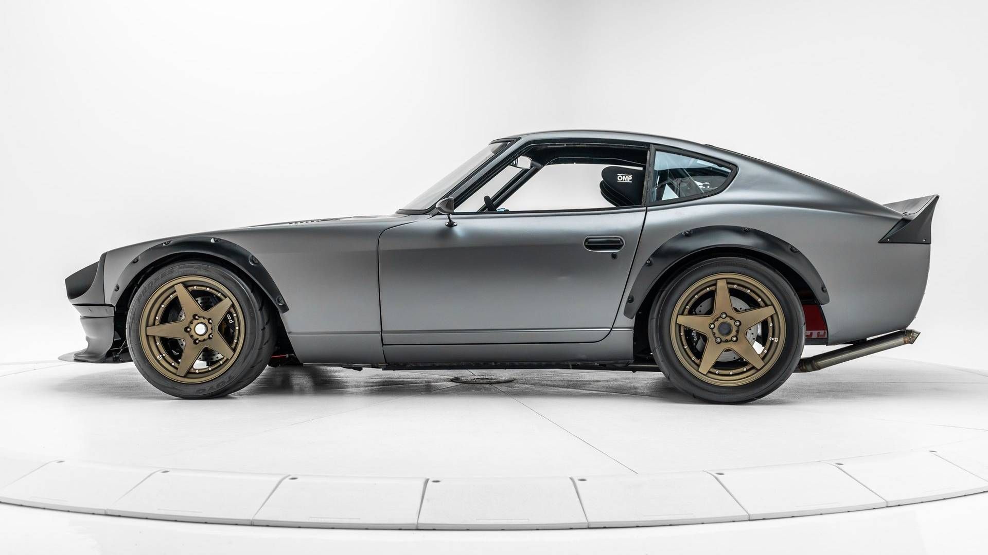 This Insane 1978 280Z Is Hiding An 800-Horsepower 2JZ Under Its Hood
