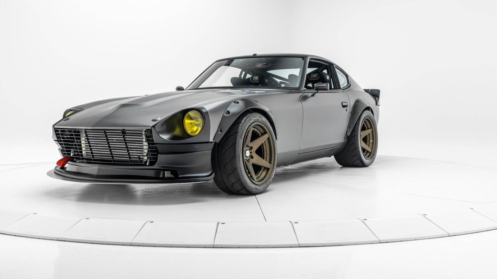 This Insane 1978 280Z Is Hiding An 800-Horsepower 2JZ Under Its Hood