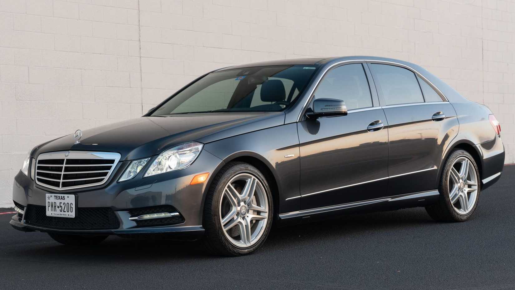 Fascinating Mercedes Benz E550 Specs Images