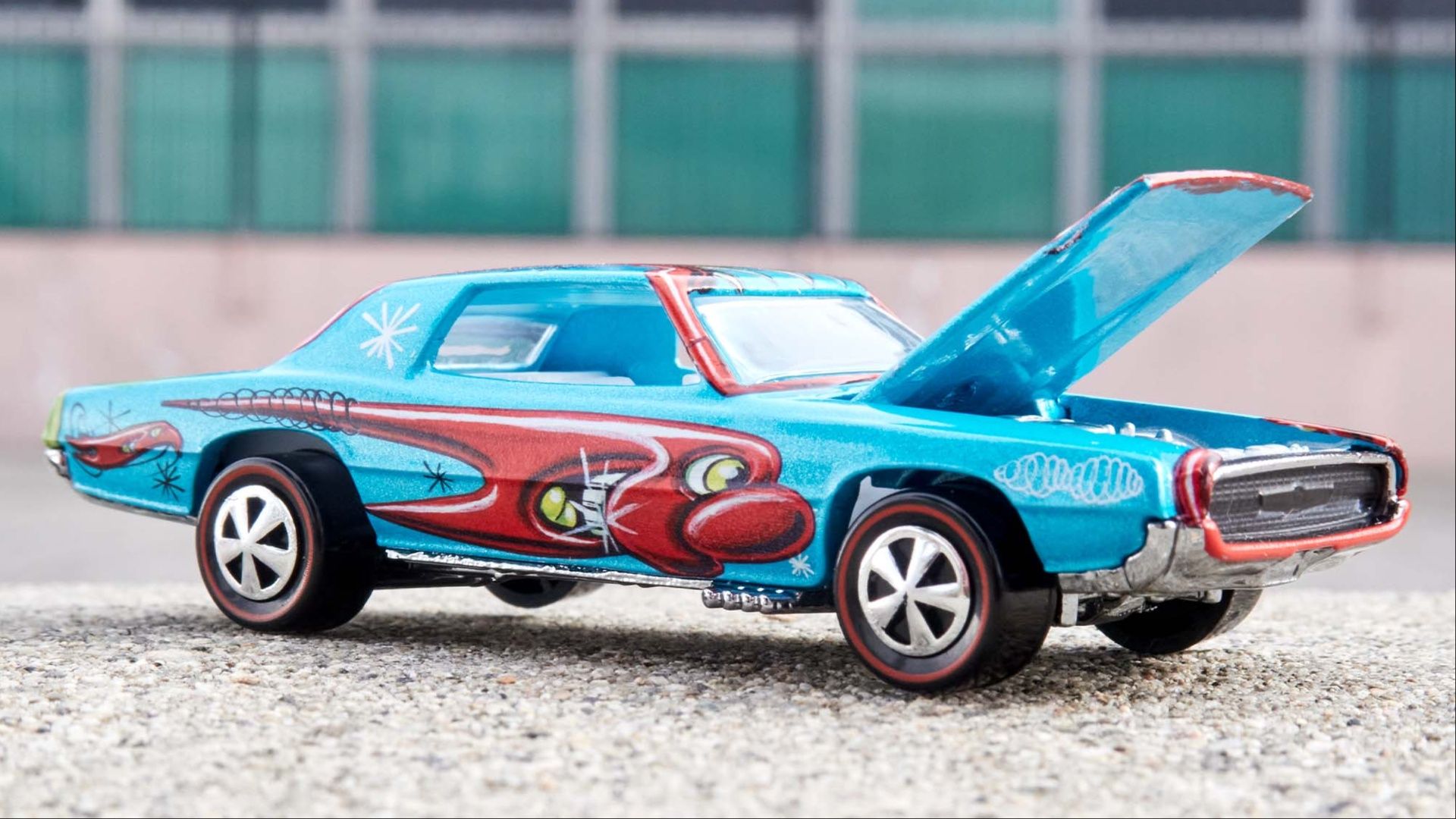 Hot Wheels x Kenny Scharf Custom T-Bird de segunda mano por 70 EUR en San Lorenzo de El corial en WALLAPOP