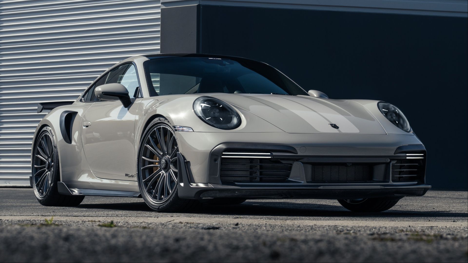 Ｇ This is the cheapest pickup truck in the world. Called the