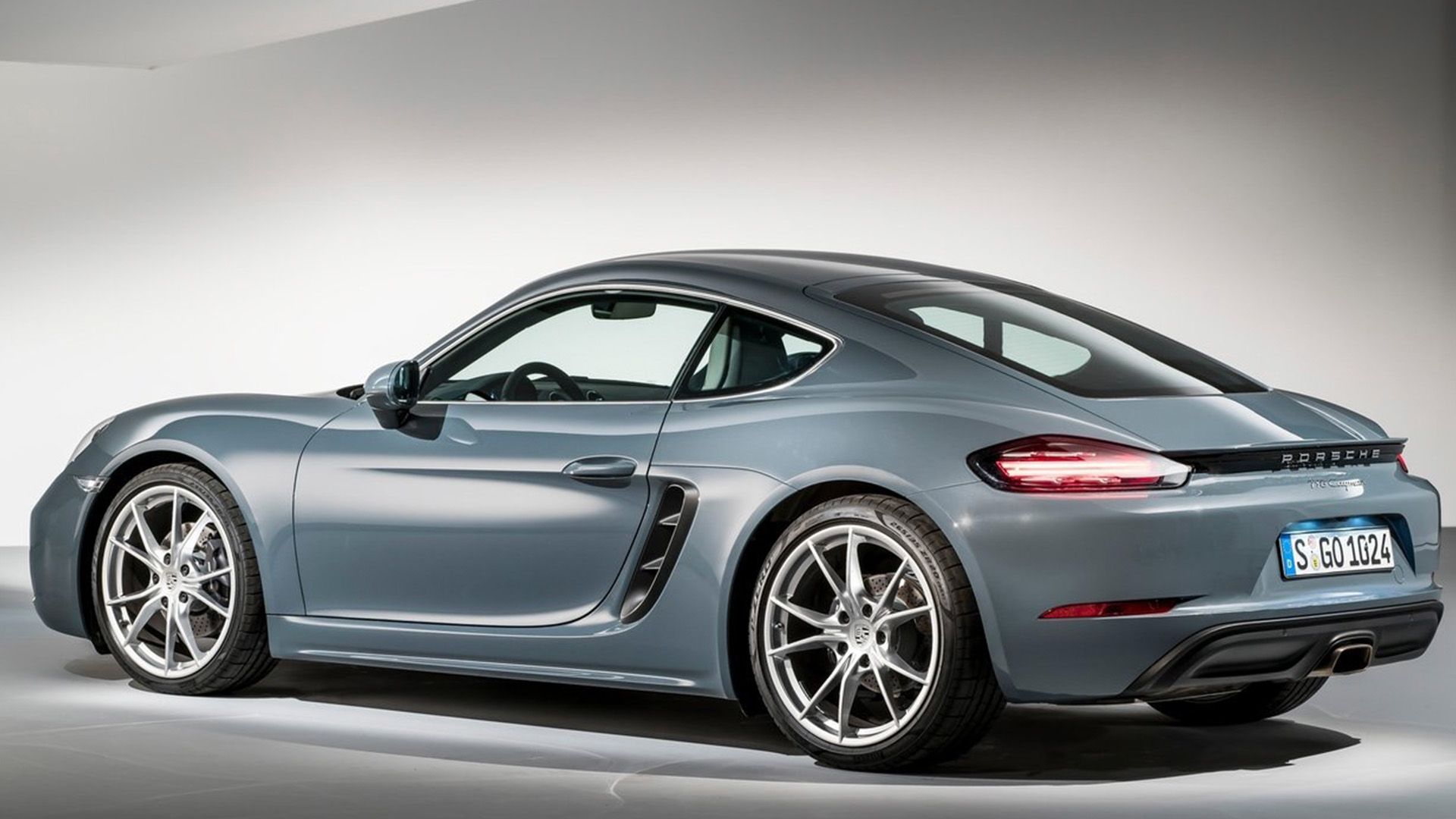 2025’s Only Mid-Engine Manual Sports Cars Left In America