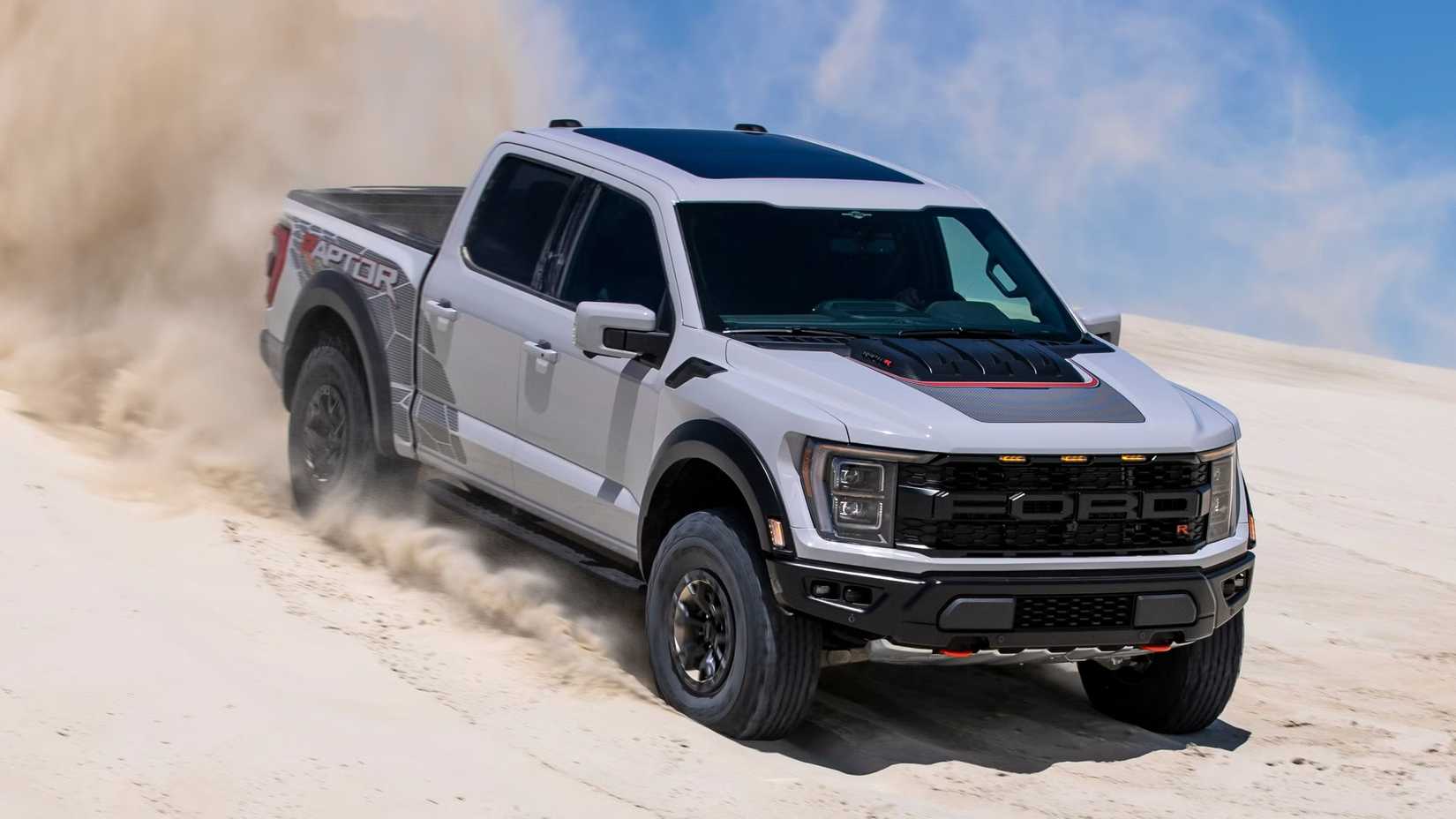 Top 10 Fastest American Pickup Trucks That Money Can Buy