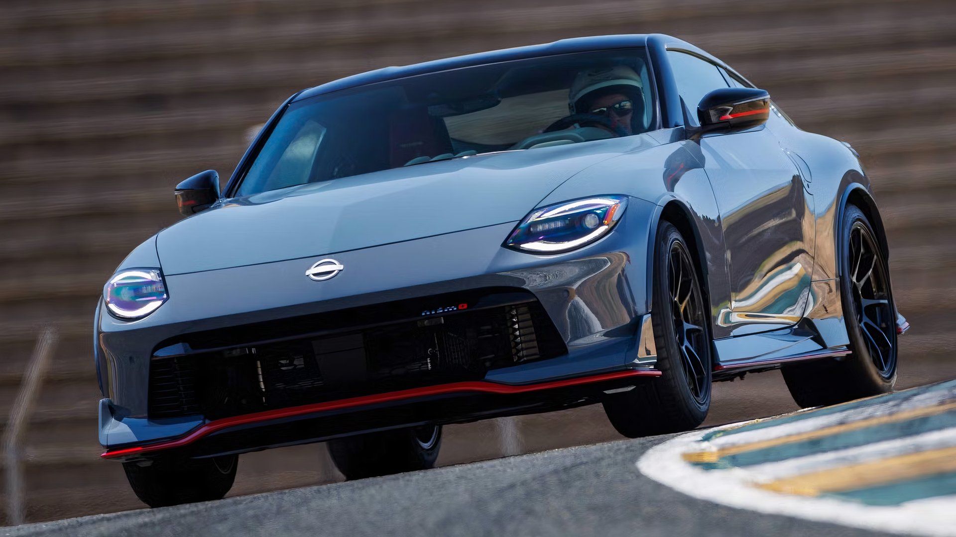 Key Things That Set The Nissan Z Nismo Apart