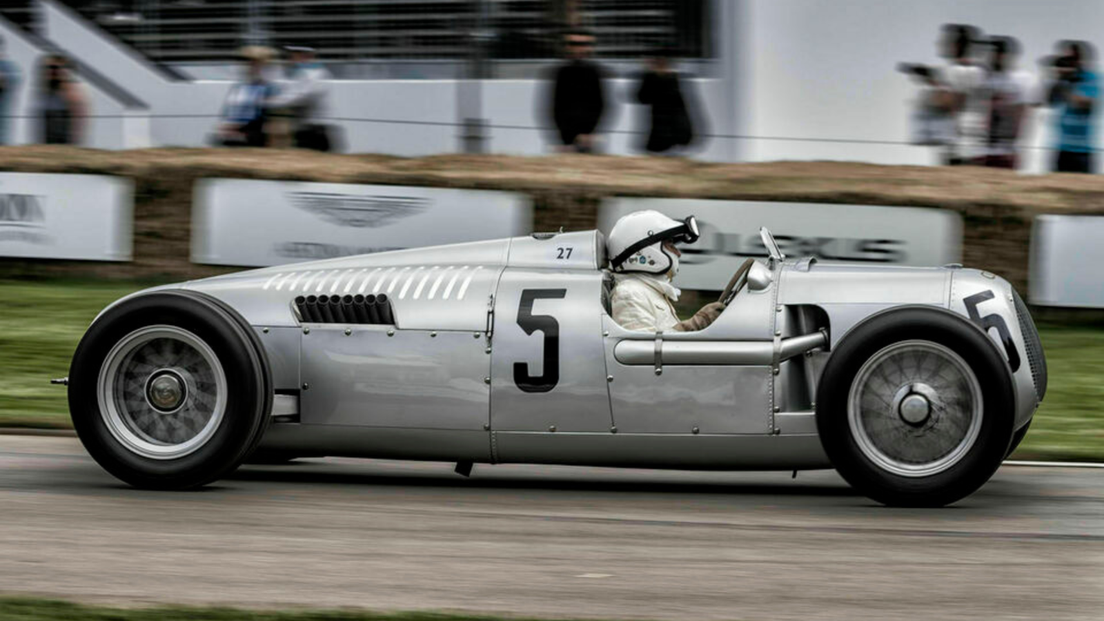 This Pre-War Race Car Predicted The Future of Supercars