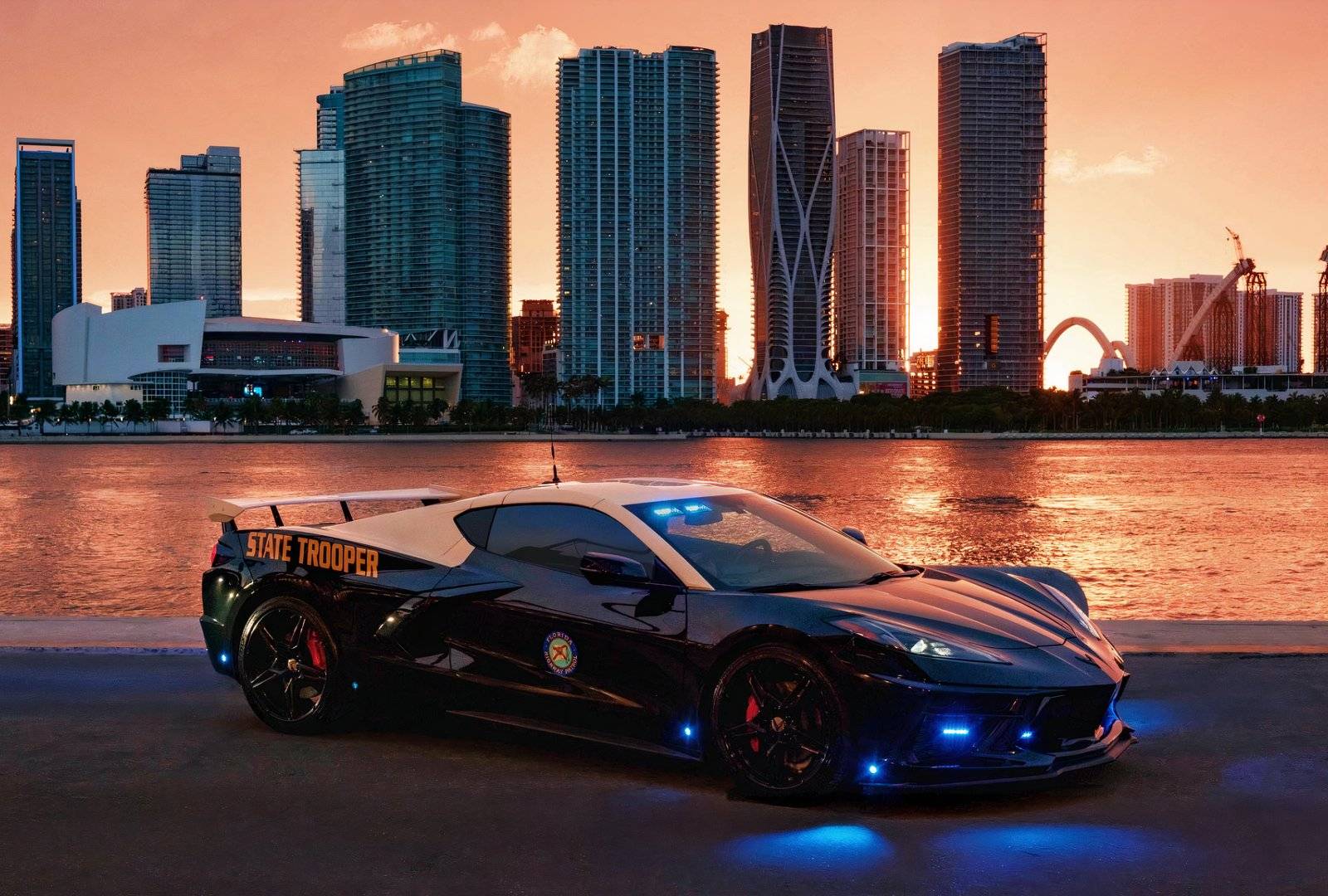 Florida Highway Patrol's C8 Corvette Crowned America's Best Looking Cruiser, image size:1600x1080