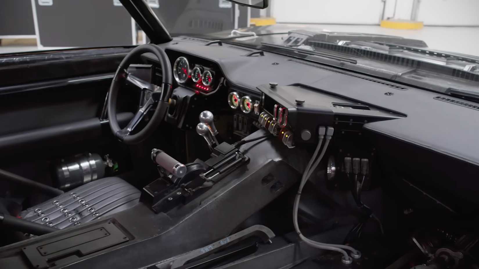 Robert Pattinson's Batman Drove This Savage Muscle-Car Batmobile, image size:1650x928