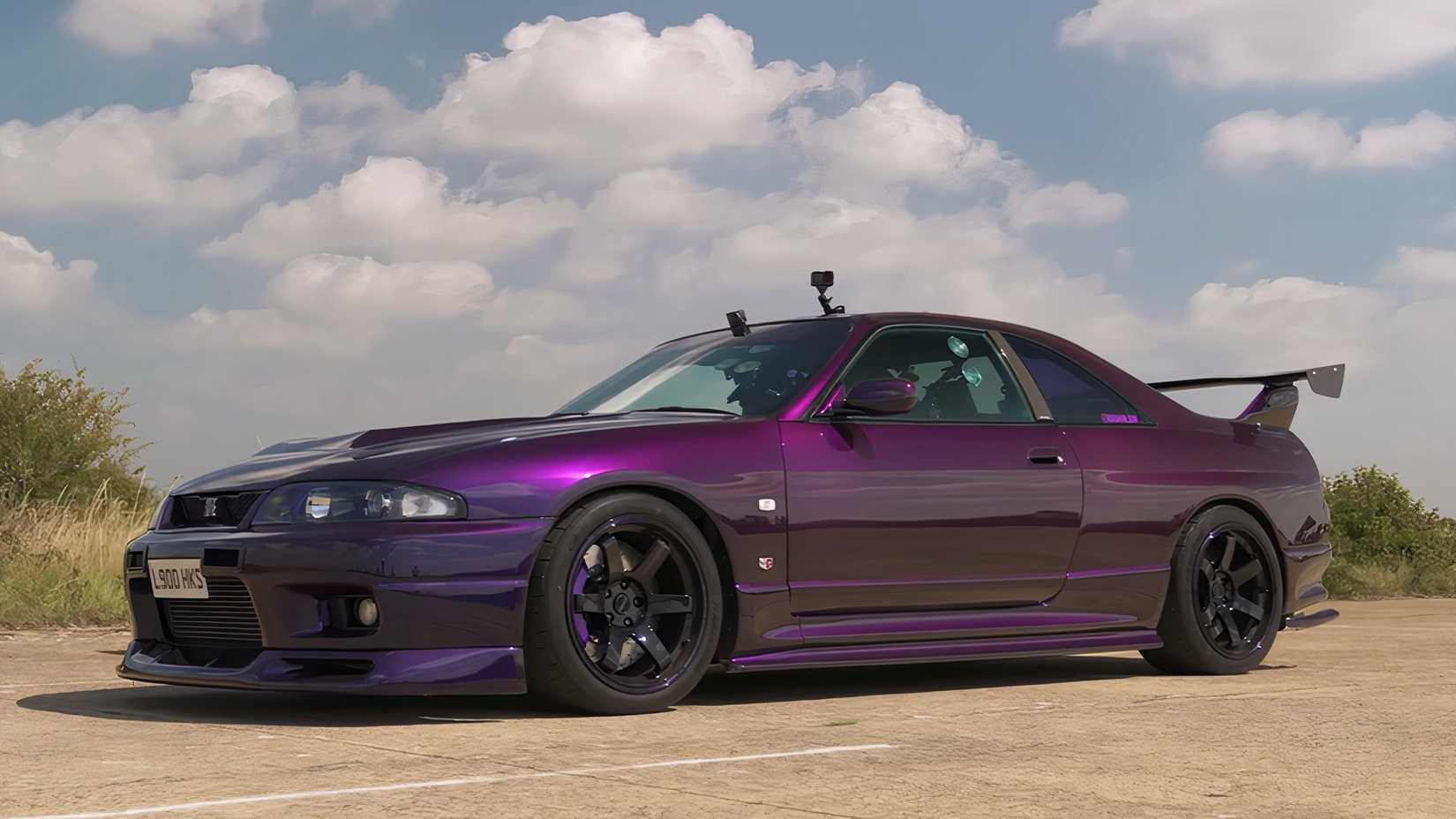 1,000-HP Nissan GT-R Showdown Proves Which Generation Is King