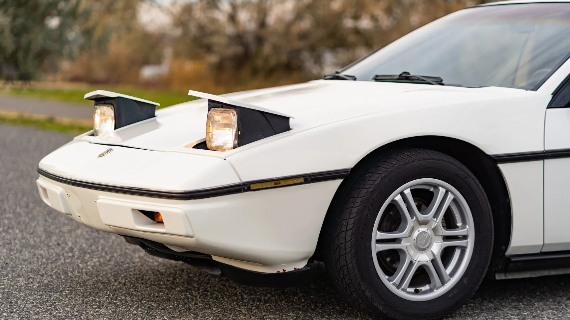 1985 Pontiac Fiero Sport
