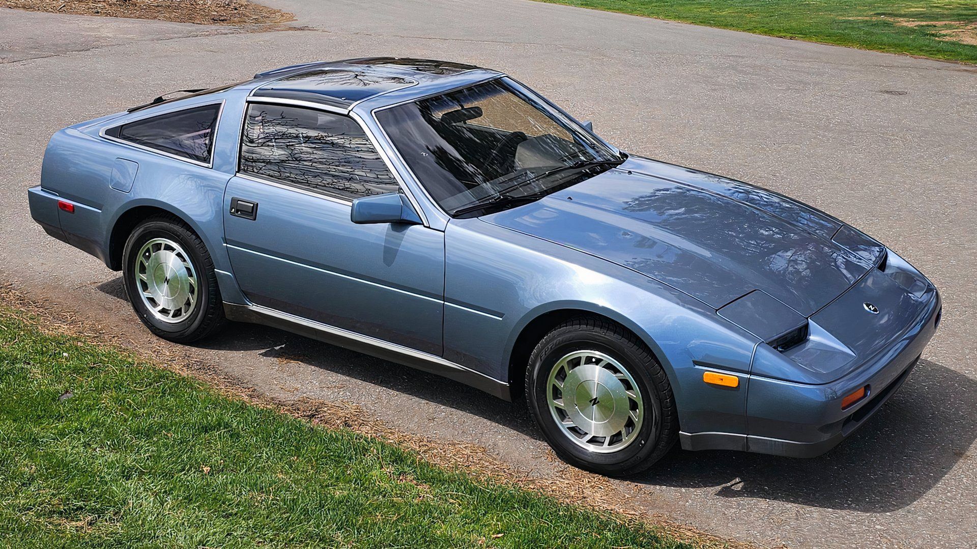 Nissan 300ZX Review: Twin-Turbo Icon Guide & Buying Tips