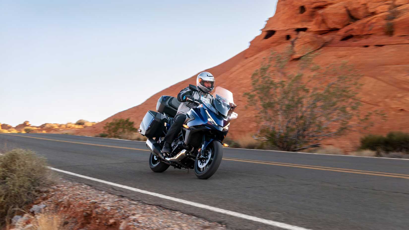 2025 Honda NT1100 DCT