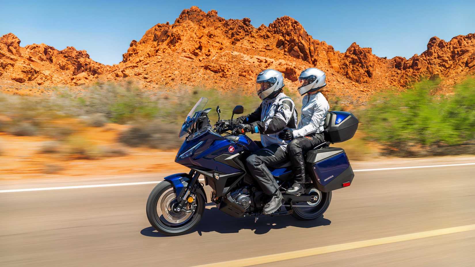 2025 Honda NT1100 DCT