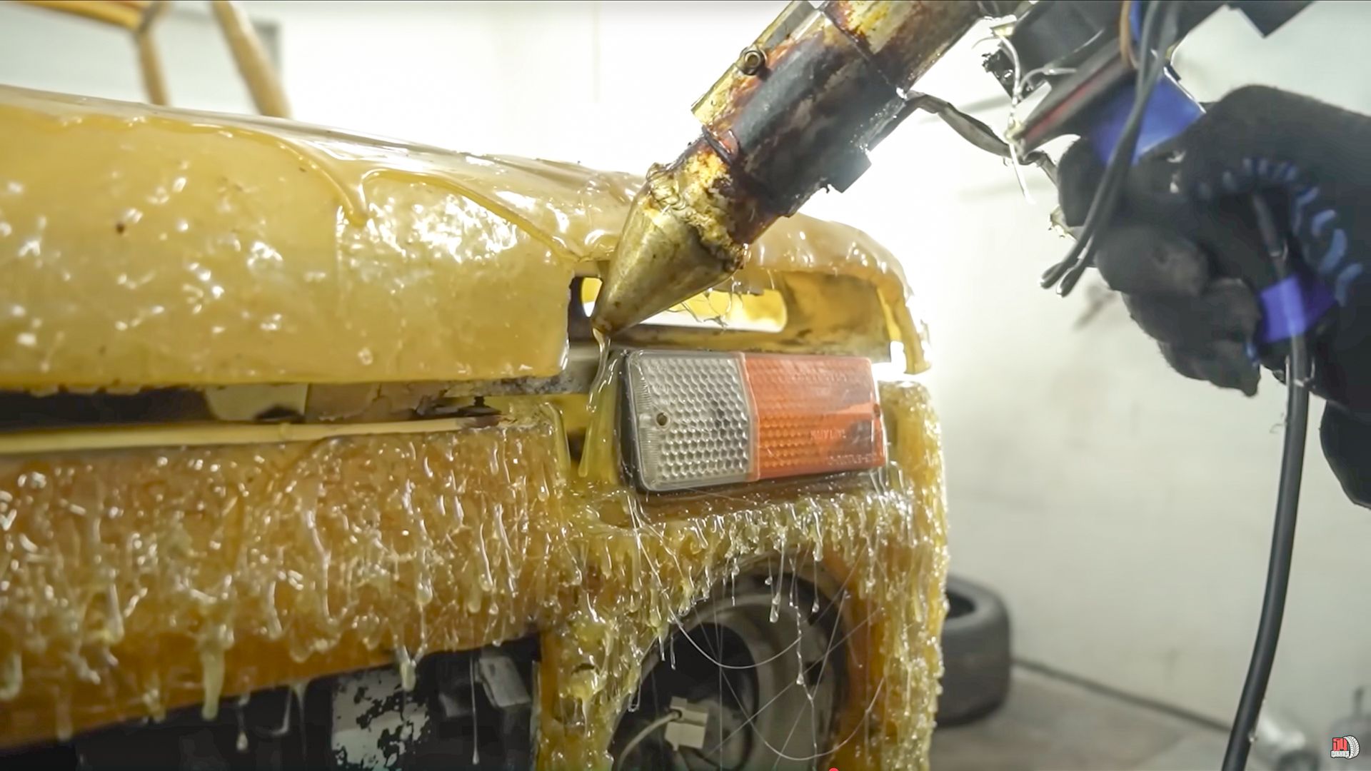 Garage 54 Recreates The Panels Of A Lada Niva With Glue