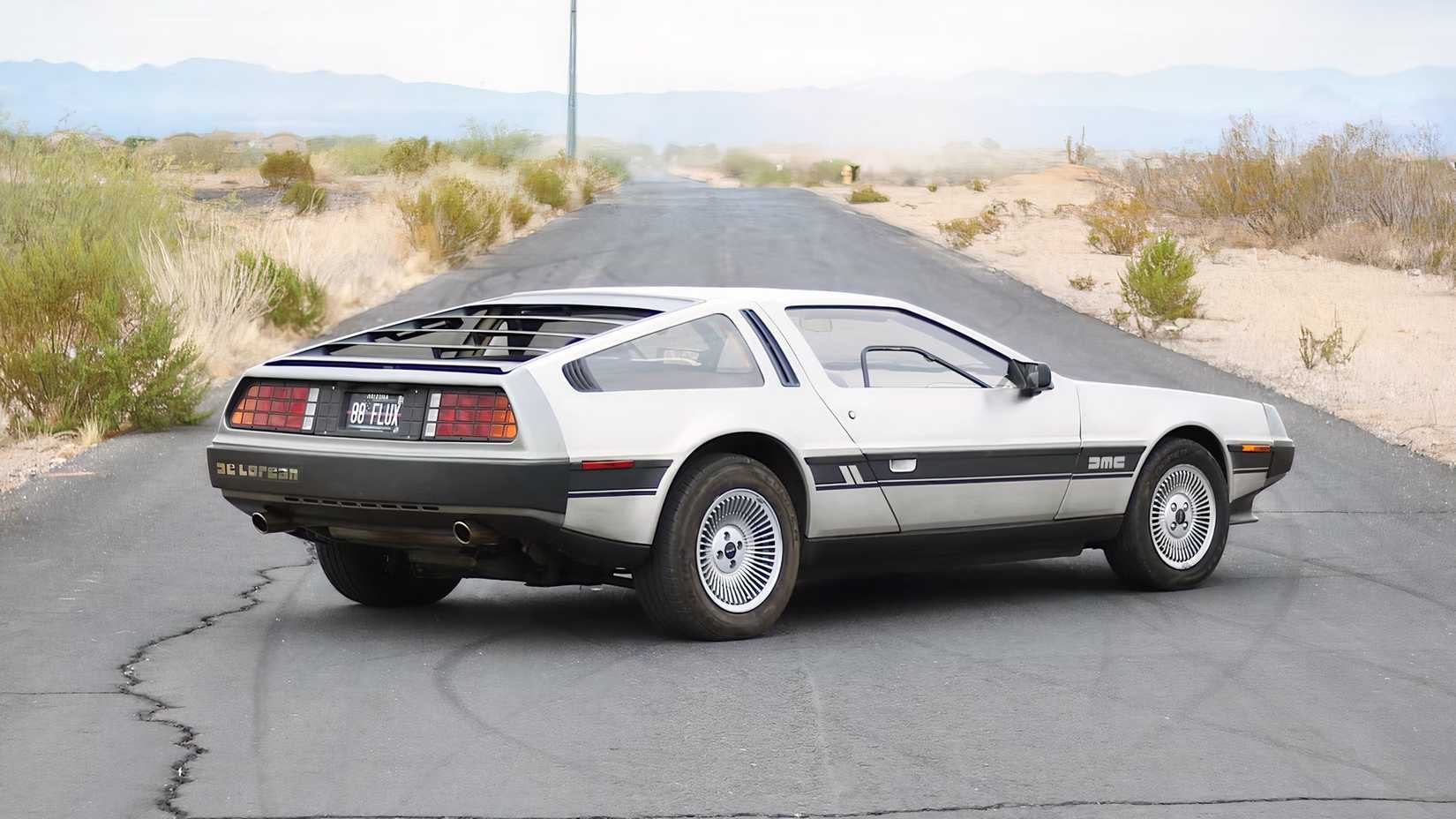 Dmc 12 Rear DeLorean DMC-12: The Stainless Bodied Supercar That Flew Too Close To ...