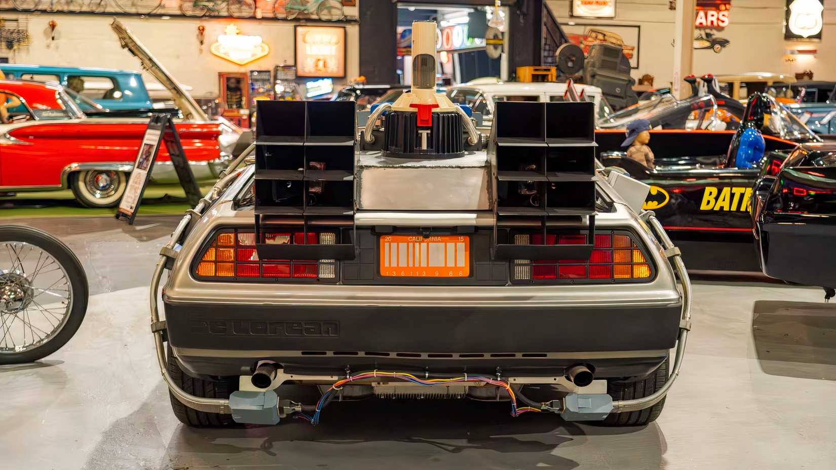 Dmc 12 Rear DeLorean DMC-12: The Stainless Bodied Supercar That Flew Too Close To ...