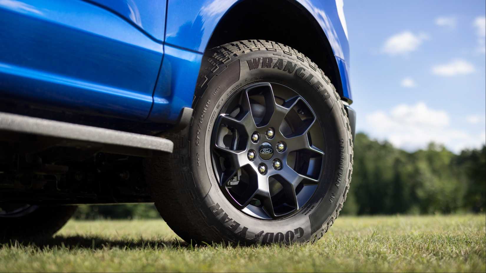 2026 Ford F-150 Lightning STX Revealed As XLT Replacement