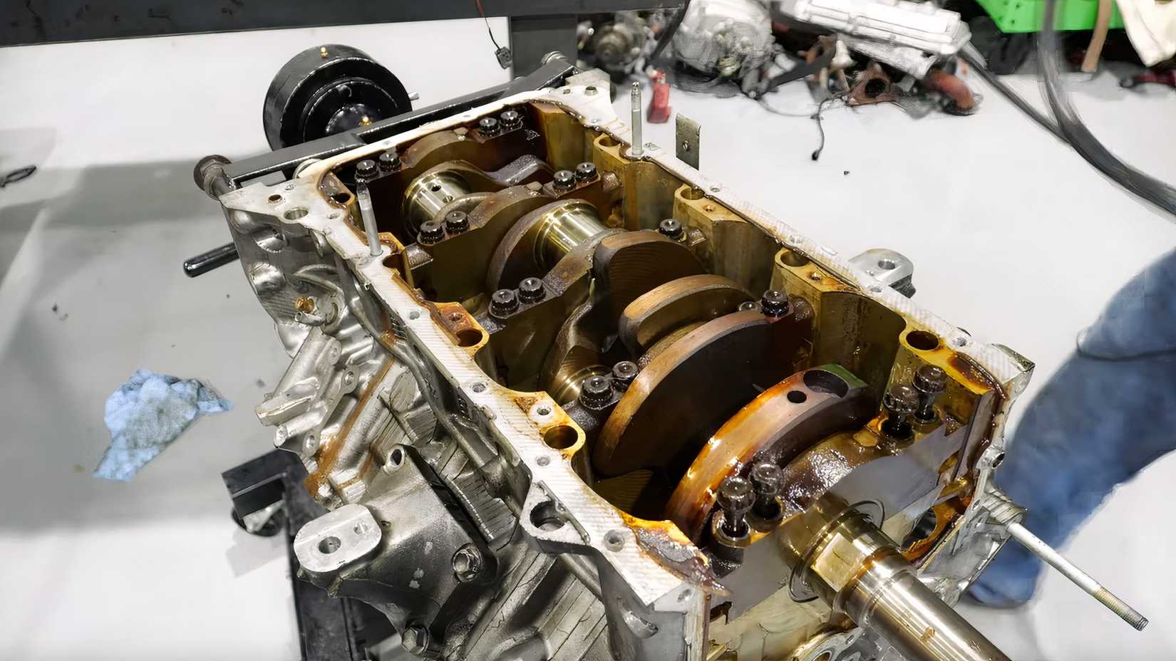 Watch a Toyota V8 Engine Get Dissected After A Brutal Failure