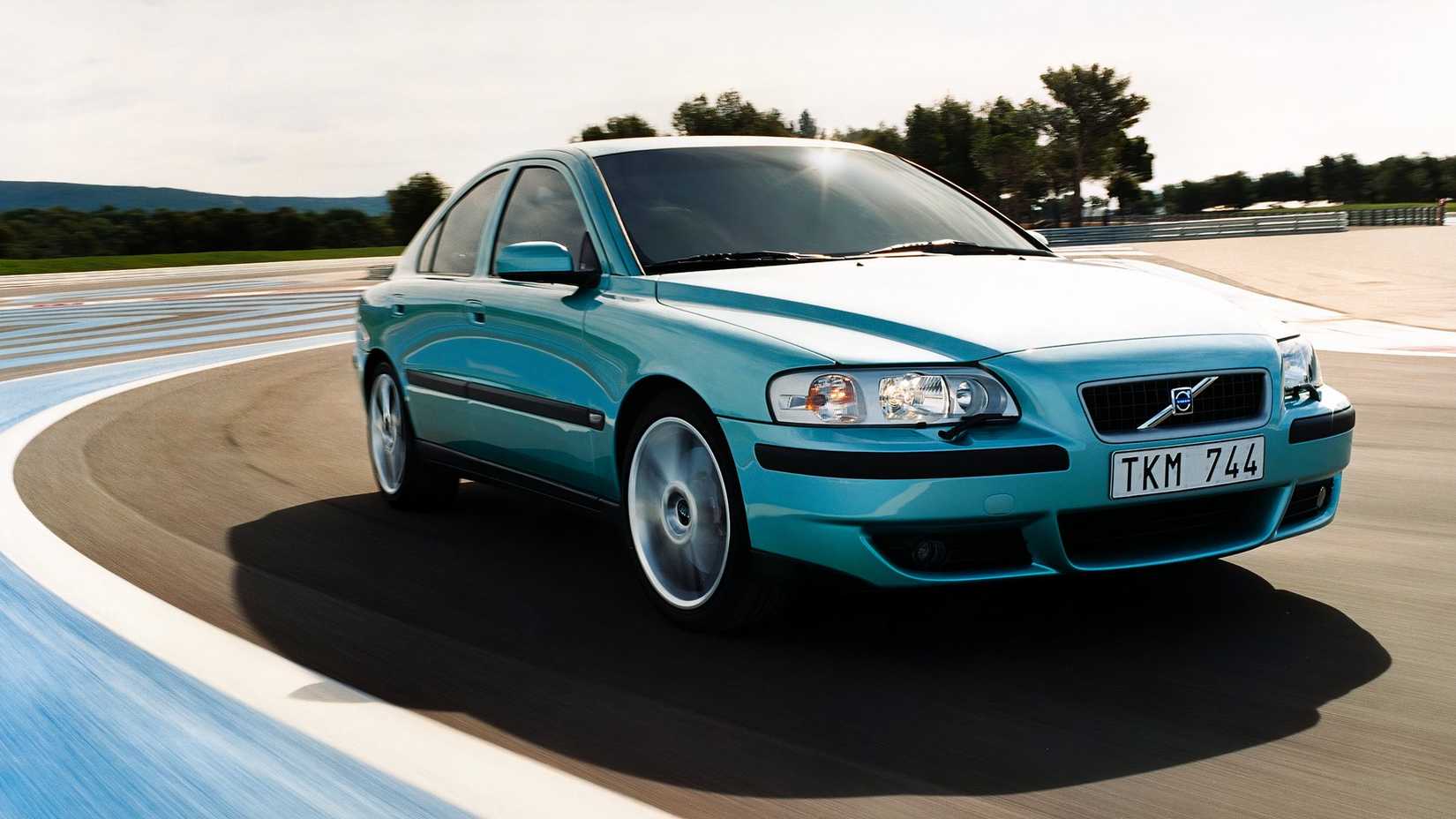 Volvo's Bulletproof Turbocharged Whiteblock Five-Cylinder Engine
