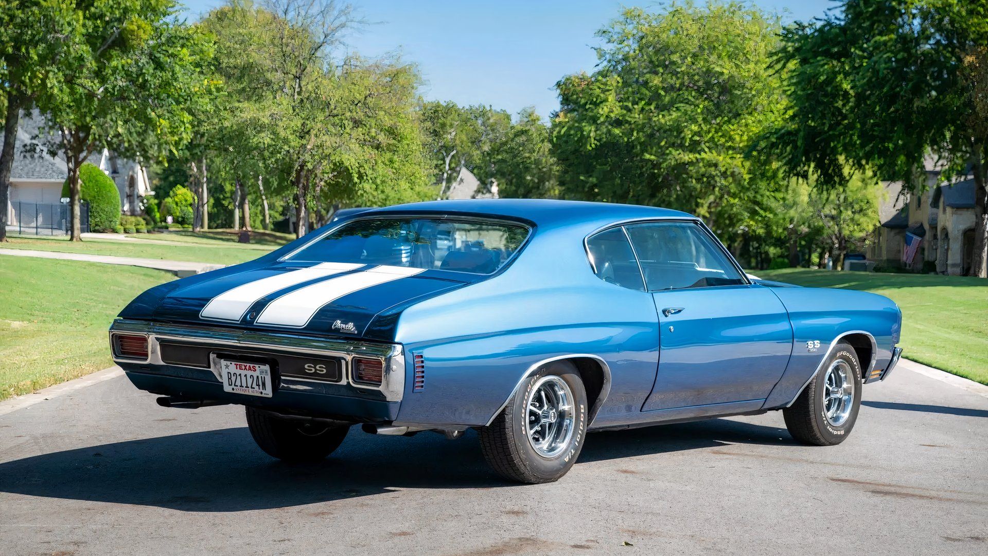 Chevrolet Chevelle Generations Guide: Engines, Trims, Specs, & Value