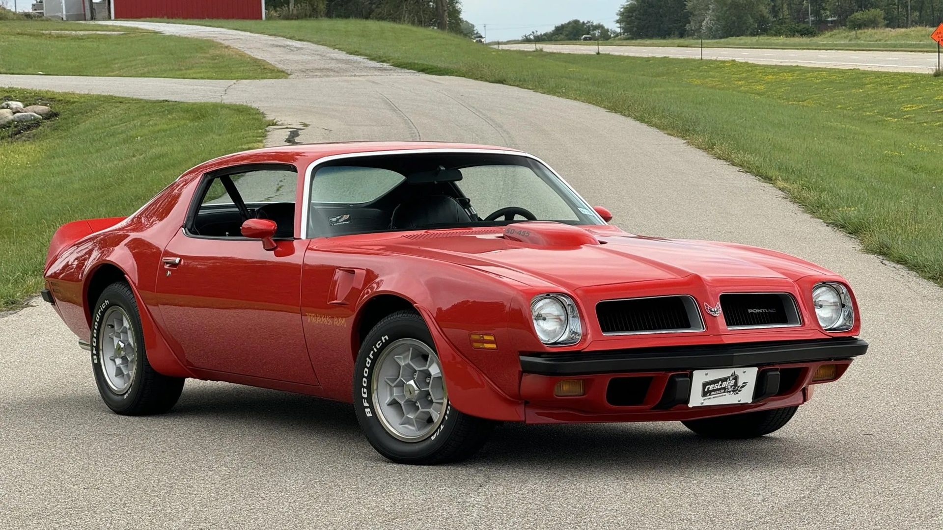 Pontiac Firebird Generations Guide: Engines, Trims, Specs, & Value