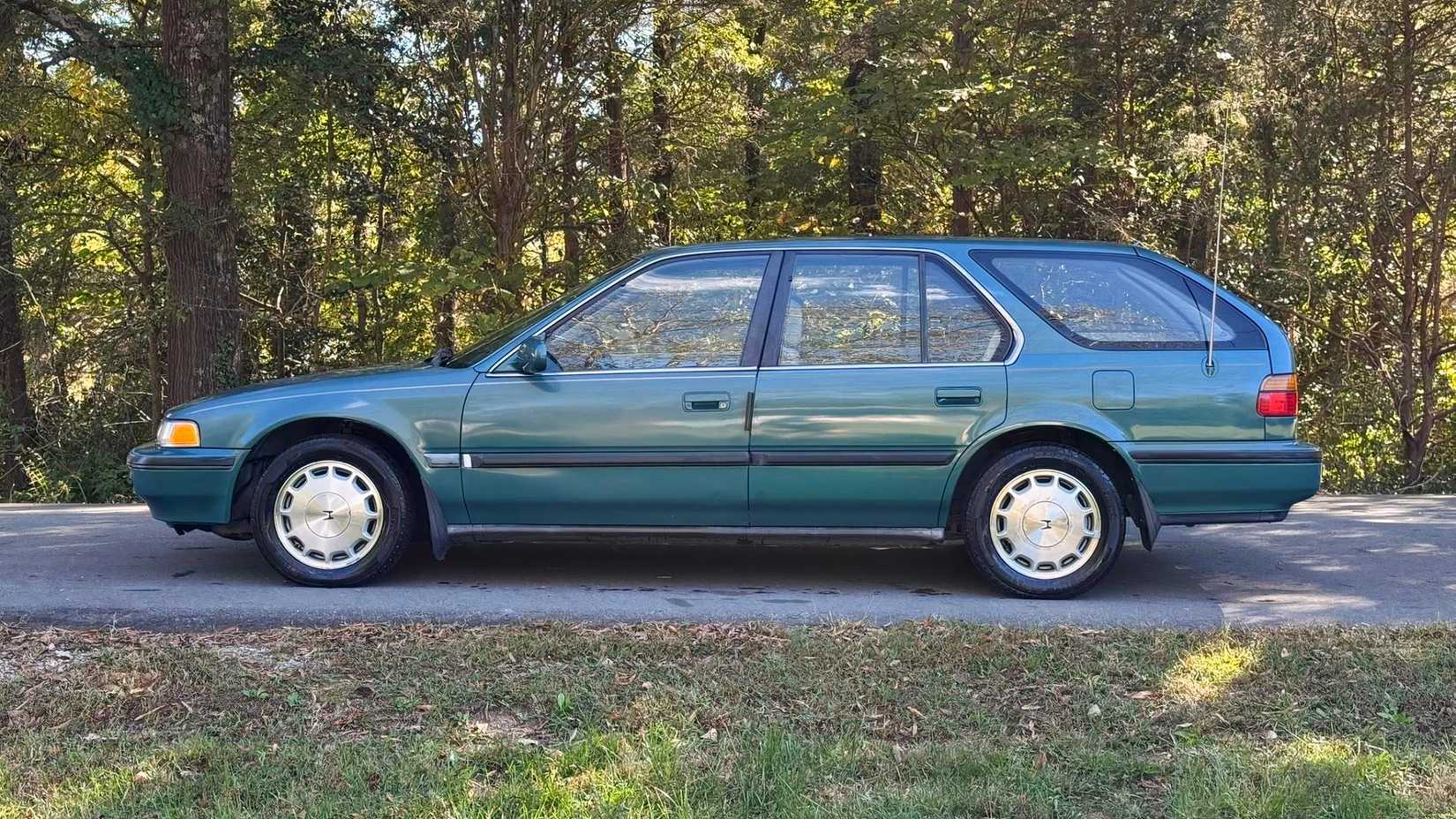 1992 Honda Accord Wagon with 965000 miles - side profile view