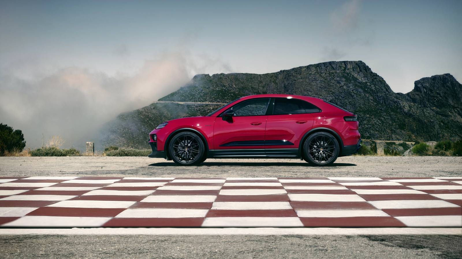 2025 Porsche Macan GTS Electric SUV Features 509 HP And Advanced Handling