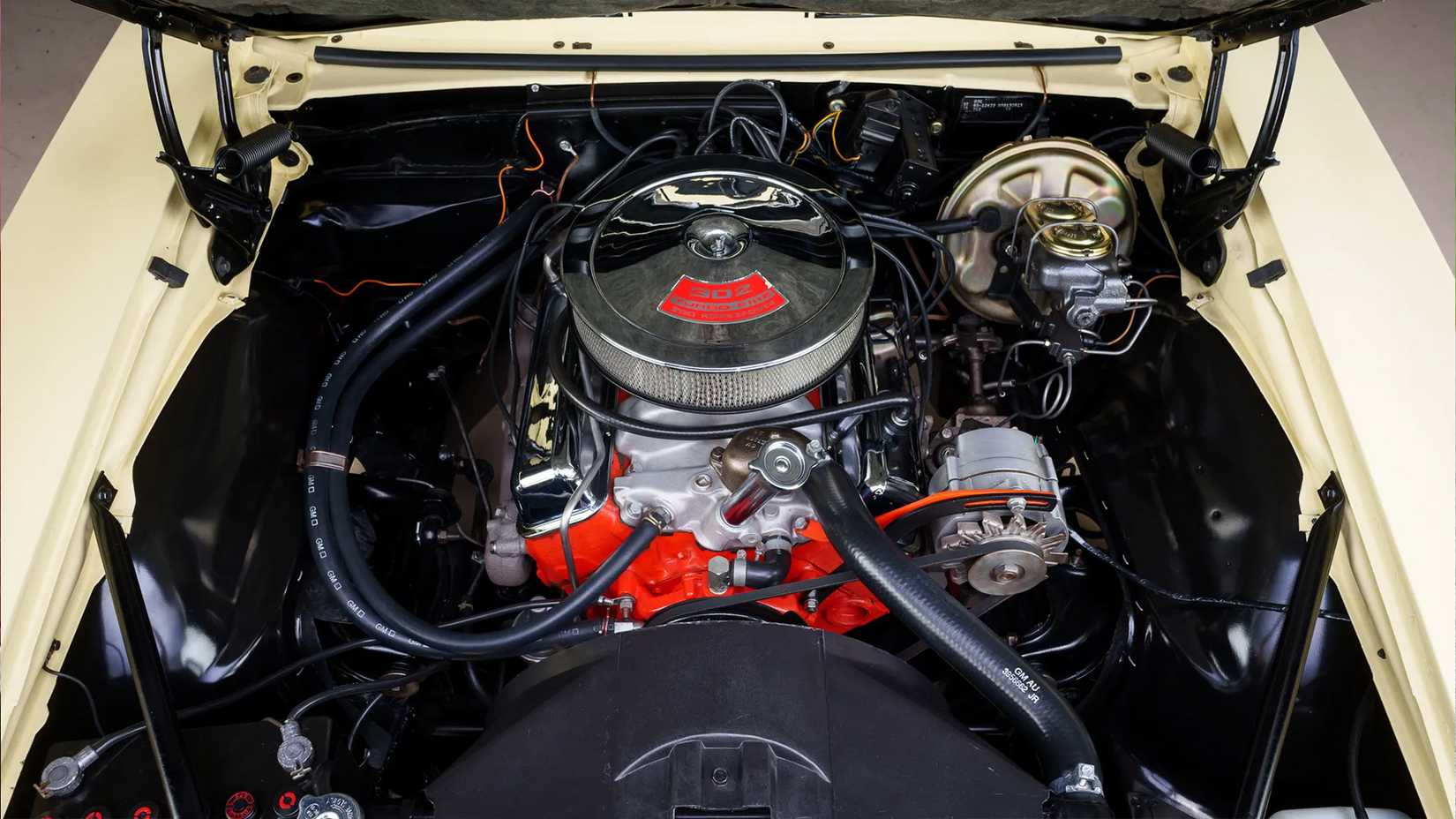 Here's How The Chevy Small Block 302 Revolutionized The Muscle Car Era