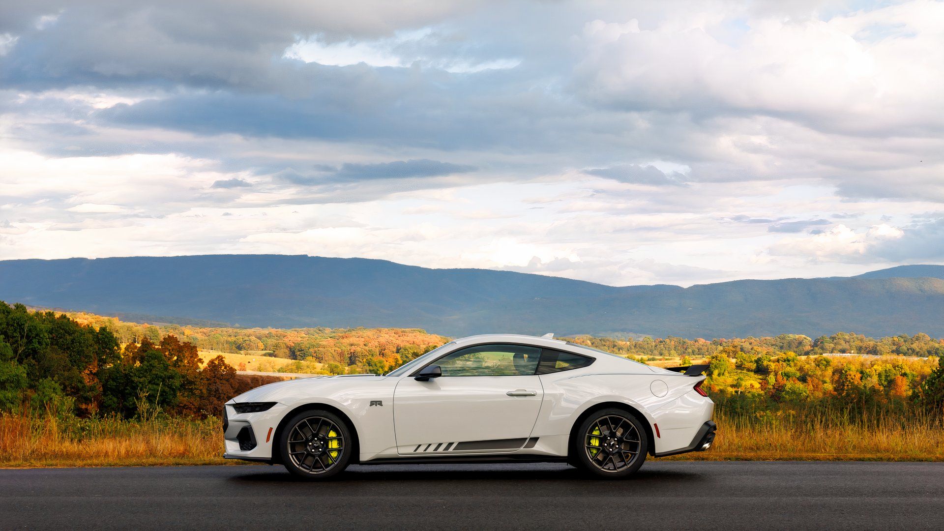 2026 Ford Mustang RTR Is Built On Dark Horse DNA And Drift-tuned Secrets