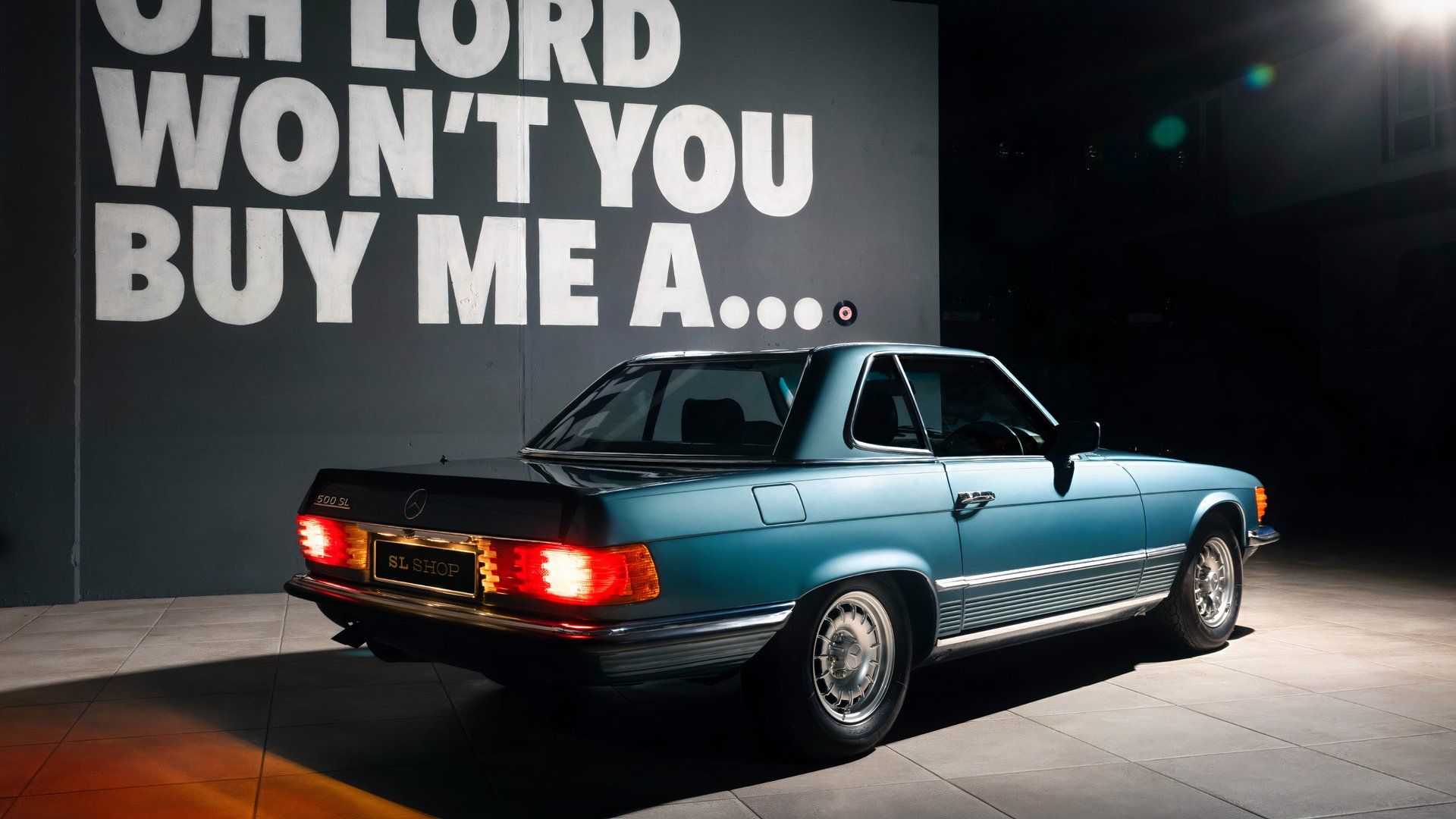 Time-Capsule 1982 Mercedes-Benz 500SL Discovered With Just 42 Miles