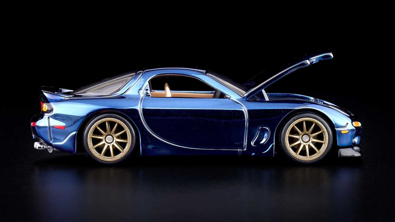 Hot Wheels Releases Limited-Edition 1993 Mazda RX-7 R1 Diecast