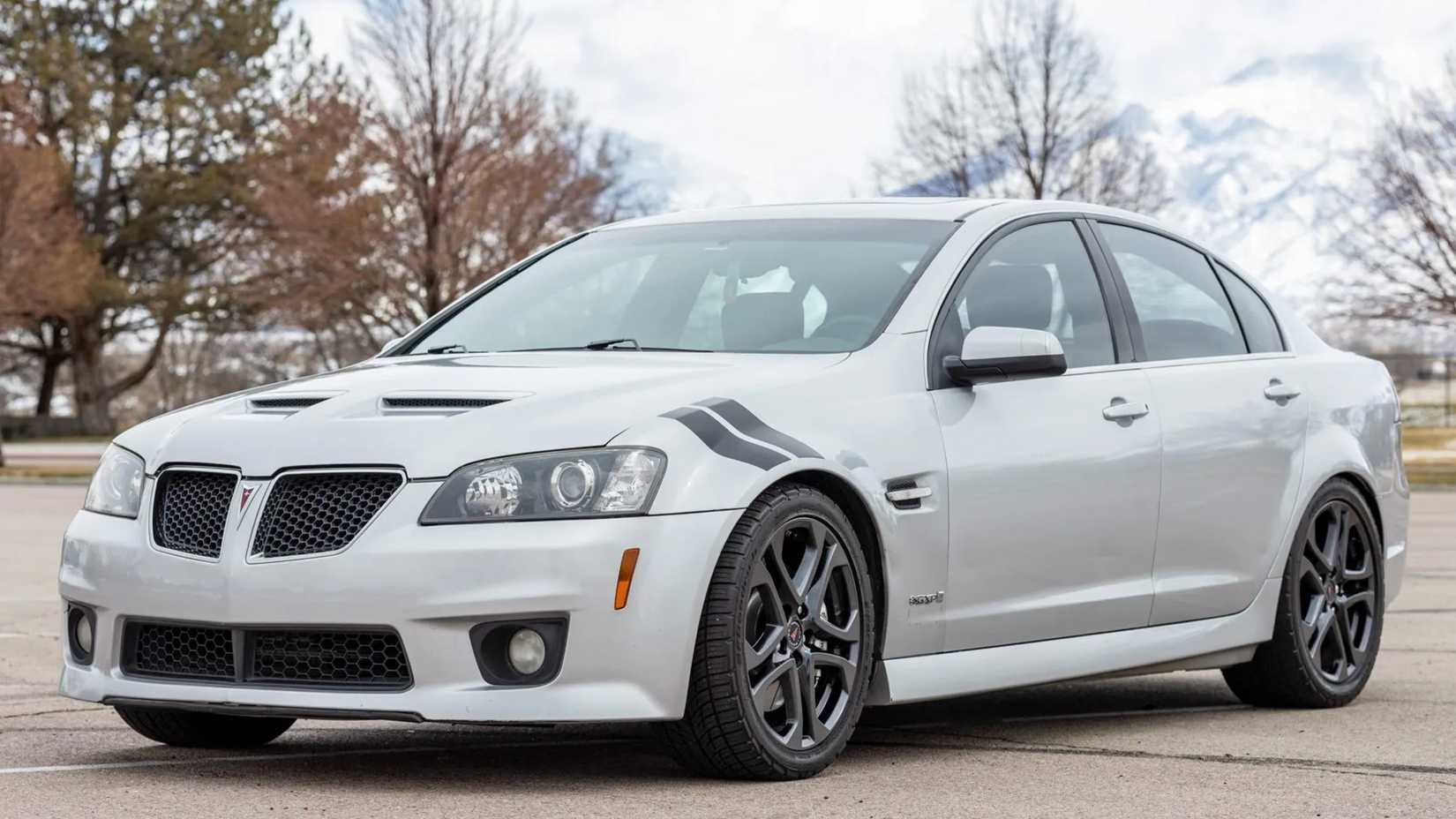 8 Cars That Were Better With Corvette Power
