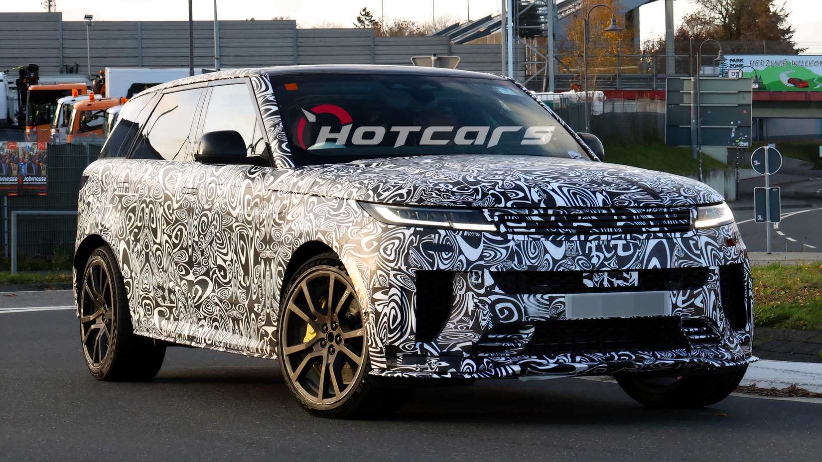 2027 Range Rover Sport SV Spotted Testing With New Center Exhaust 2027-range-rover-sport-sv-spotted-testing-with-new-center-exhaust