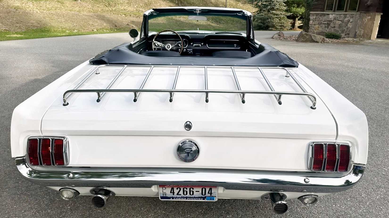The Forgotten Cousin Of A Legendary Sports Car That’s Just As Good