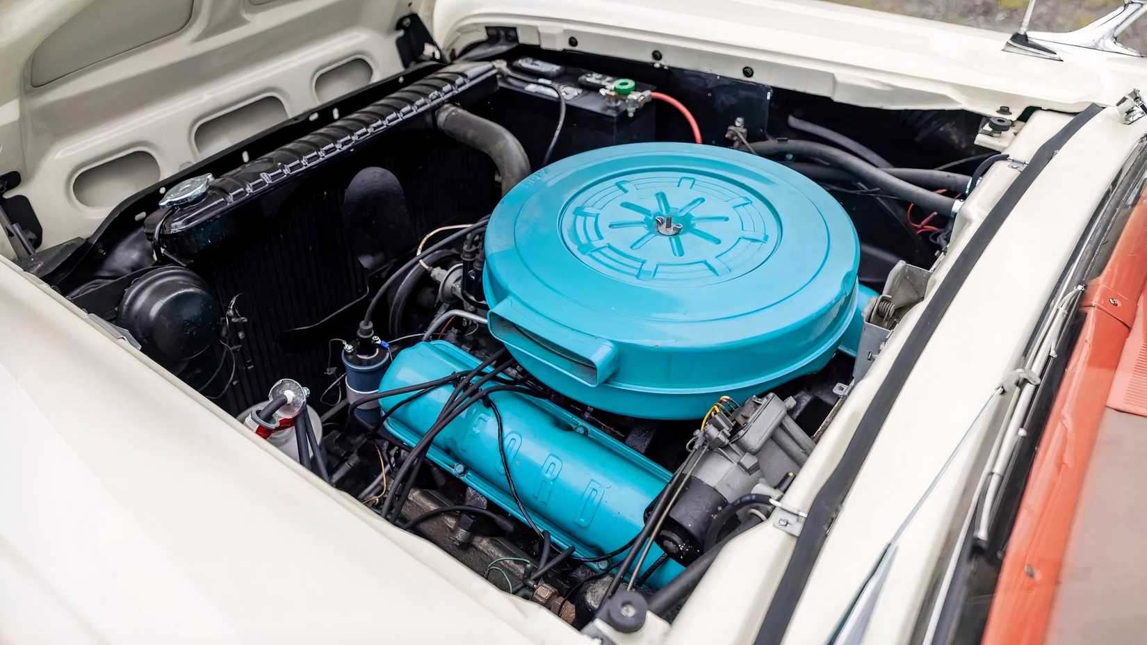 Ford Galaxie Generations Guide: Engines, Trims, Specs & Value