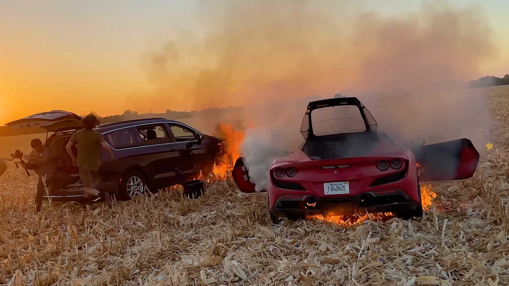 Zapalio se WhistlinDiesel Ferrari F8 Tributo Durability Test