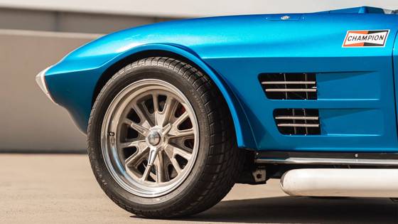 1963 Chevrolet Corvette Grand Sport Replica Wheel Detail