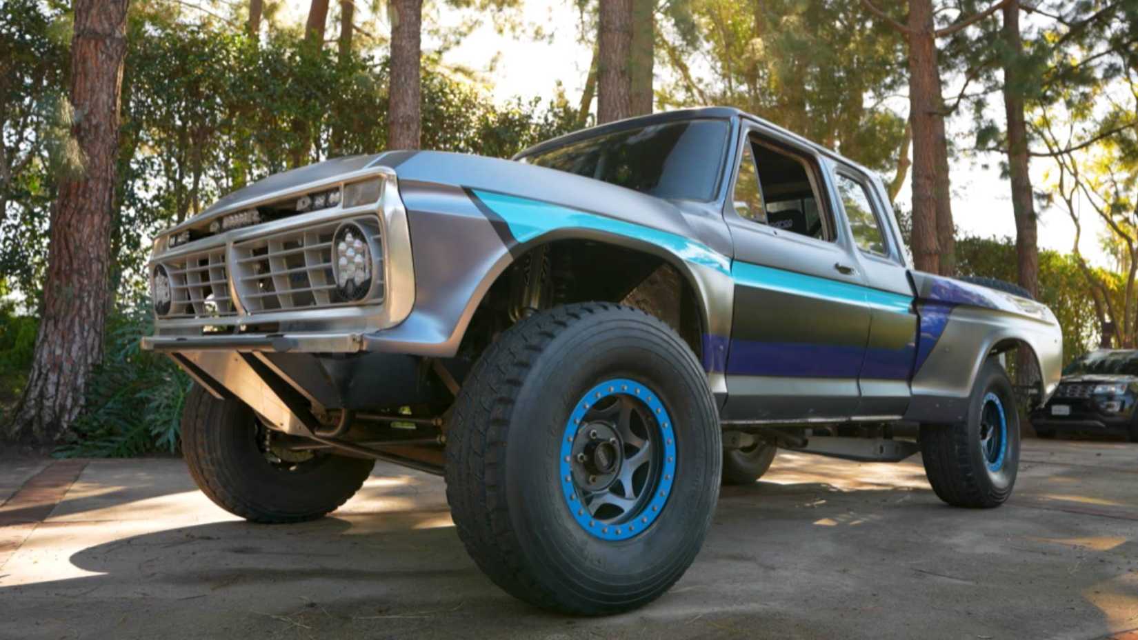 Sorry Ford Nuts, This F-100 Pre-Runner Is Actually A Chevy Underneath
