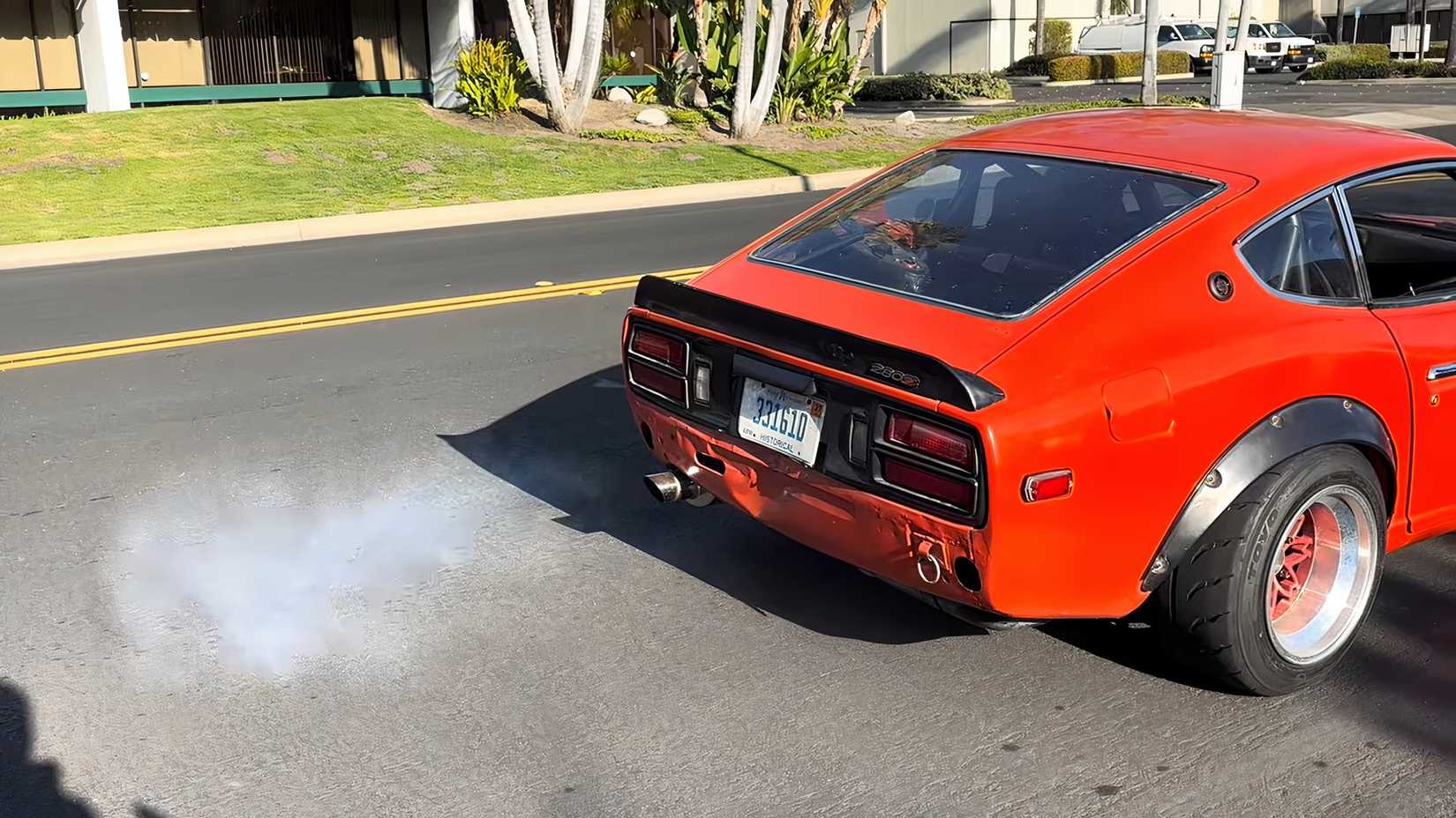 Datsun 280Z V12 swap rear pic