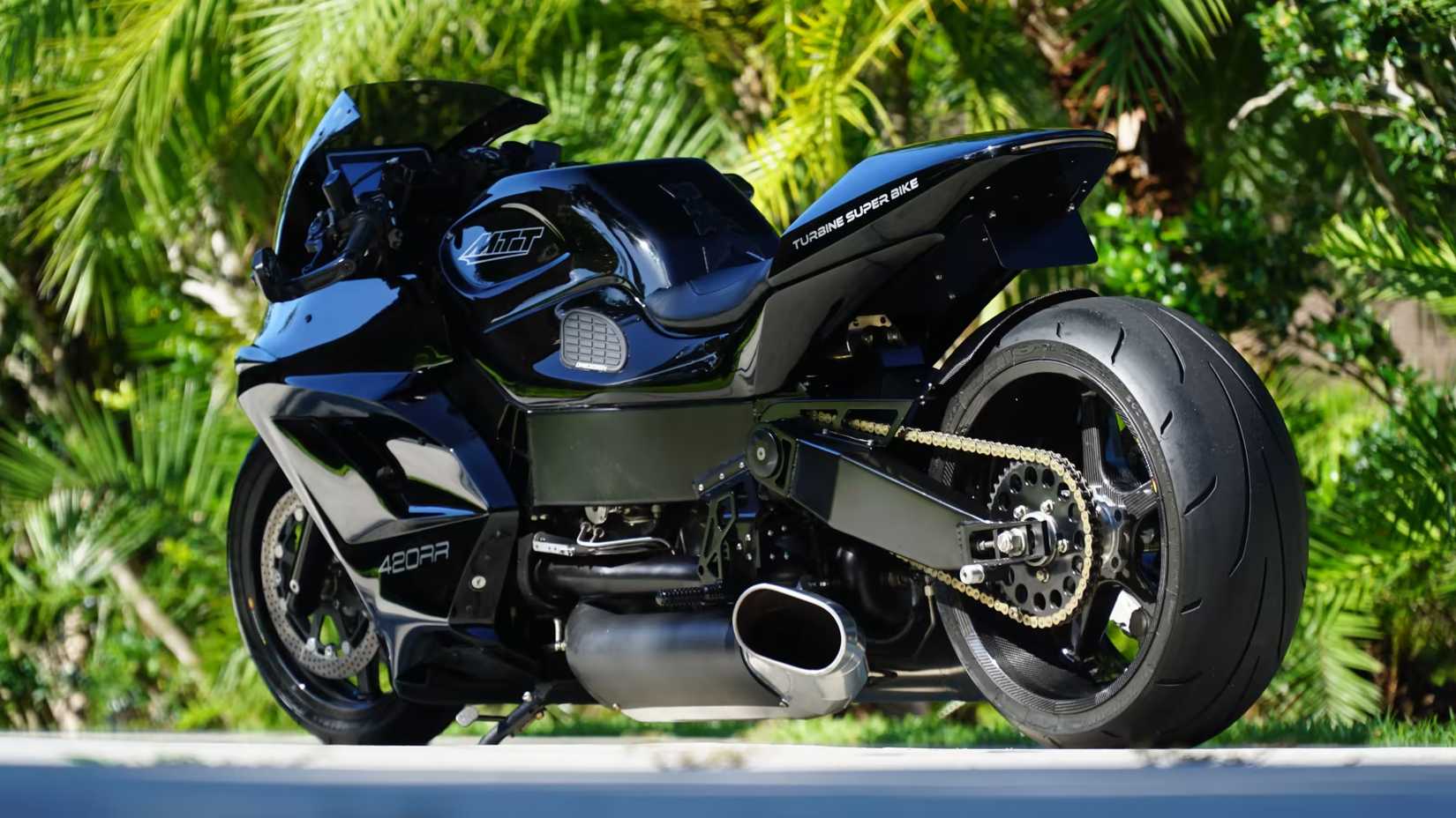 Mtt 420 R The Turbine-Powered Motorcycle That Hit 260 MPH On The Street